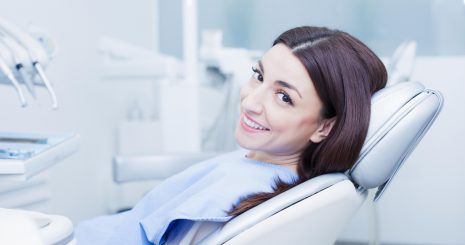 Chirurgia estetica per cura denti